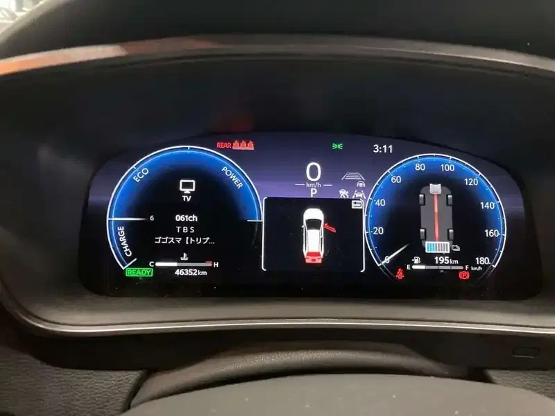 TOYOTA COROLLA TOURING HYBRID W×B Image 6