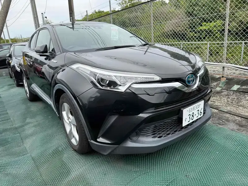 2017 Toyota C-HR 79,000 km